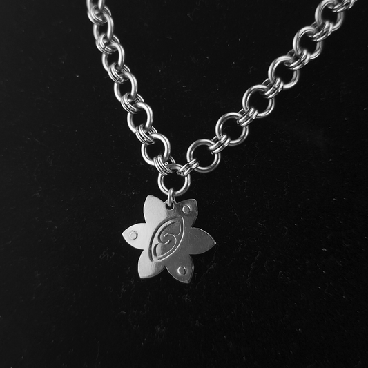 Bloomin' Vesica Chainmaille Necklace