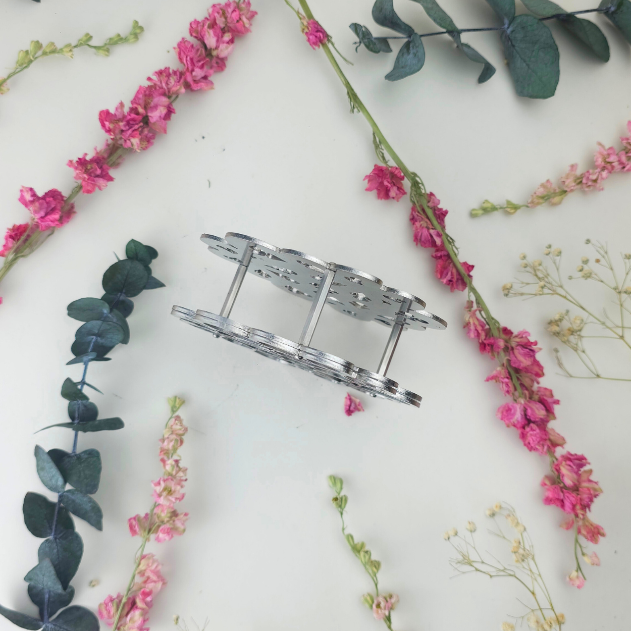 Mou' DuoDeca | Trehso Flower Frame